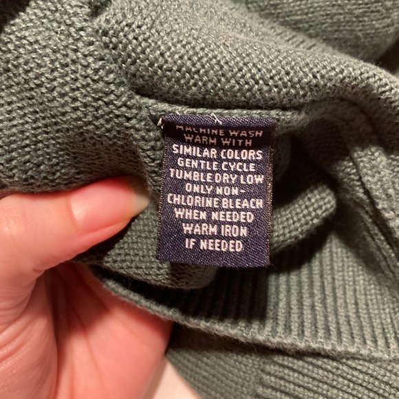 Ugly Christmas Sweater - Picture 6 of 8